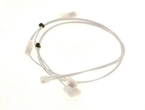 BOSCH Kabelbaum mit mehreren Anschlüssen, bestehend aus flexiblen Leitungen in transparentem Material. Ideal für elektrische Verbindungen in verschiedenen Anwendungen.
